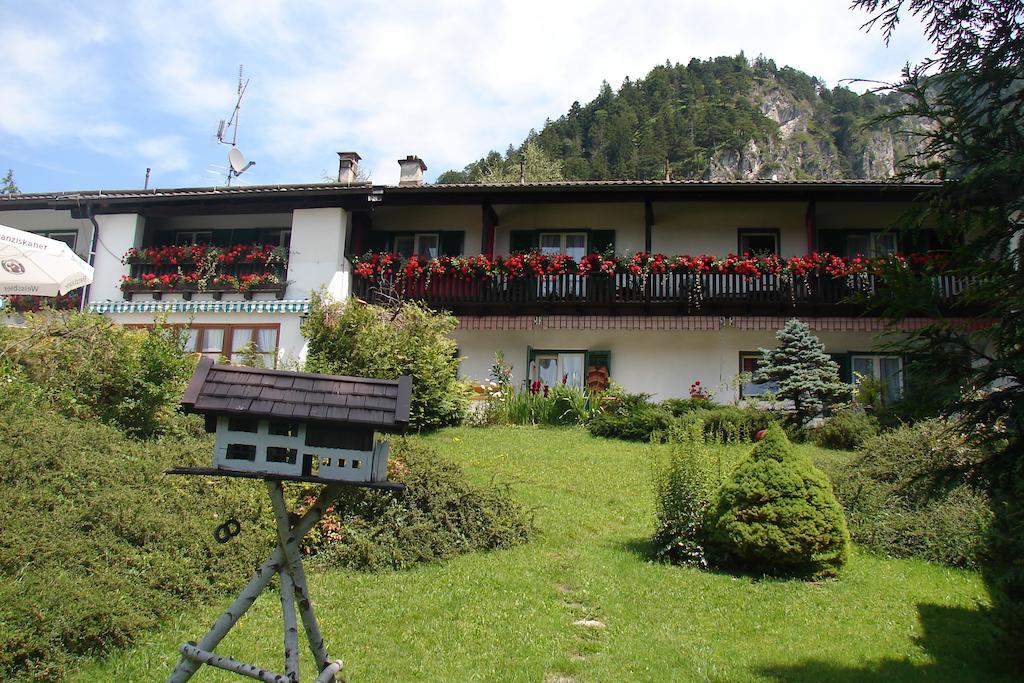 Tonihof Eschenlohe Hotel ภายนอก รูปภาพ